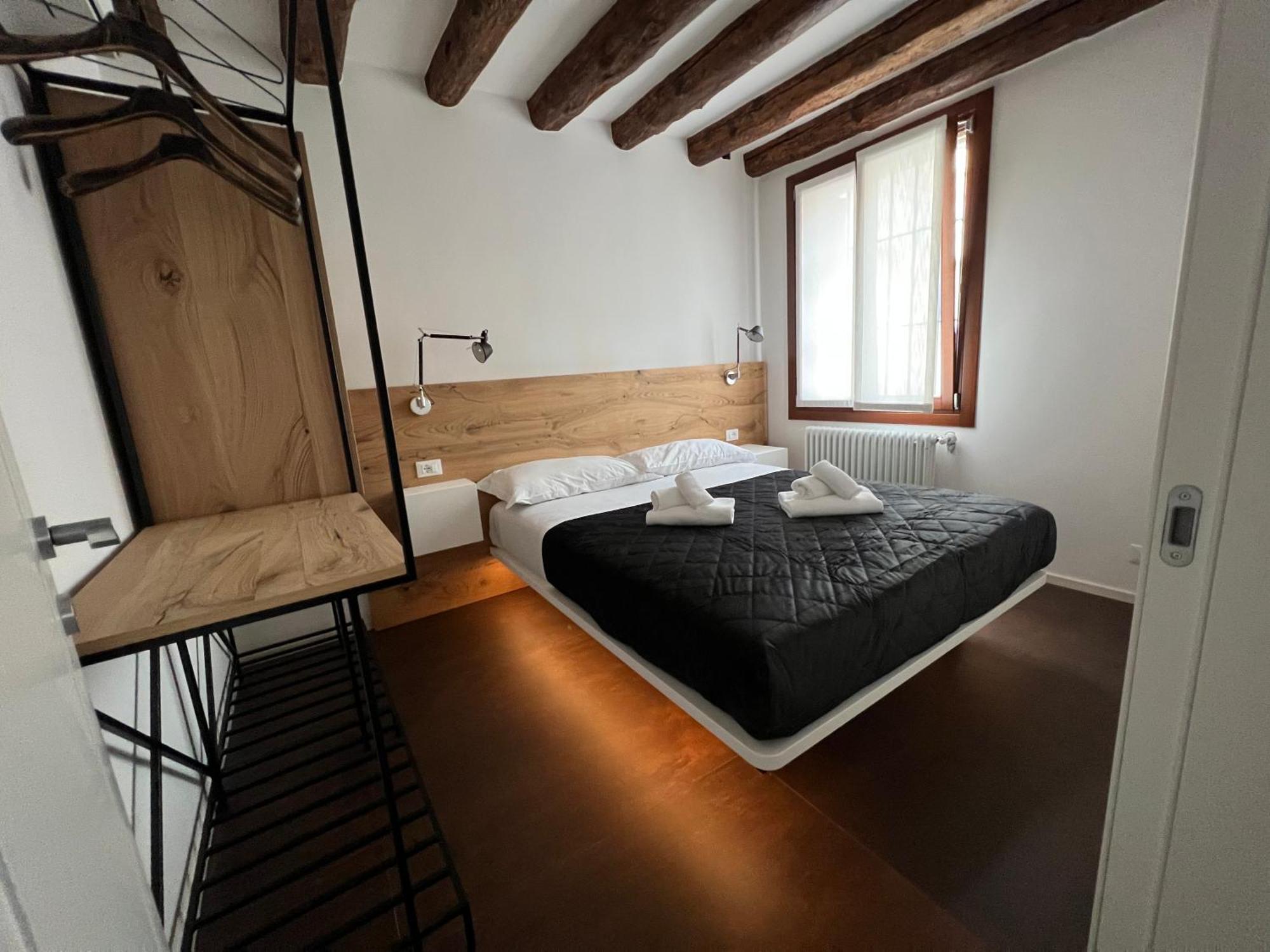 Venice Luxury Suite - Private Jacuzzi And Design Exterior photo